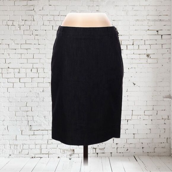 Lilly‎ Pulitzer Denim Skirt - Picture 1 of 7